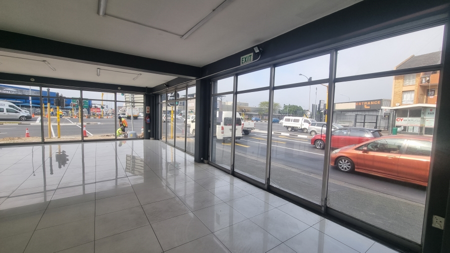 To Let Commercial Property for Rent in Goodwood Central Western Cape